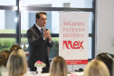 O governador Carlos Massa Ratinho Junior afirmou nesta sexta-feira (15) que o Governo do Estado vai incentivar negócios administrados por mulheres. Ele participou, em Curitiba, do encontro do grupo MEX Brasil – Espaço Mulheres Executivas e falou sobre o fortalecimento de linhas de crédito voltadas para o empreendedorismo feminino. Curitiba, 15/02/2019. Foto: Rodrigo Felix Leal/ANPr