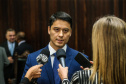 O governador Carlos Massa Ratinho Junior participa da solenidade que formaliza a Força-Tarefa Infância Segura de Prevenção e Combate a Crimes Contra a Criança, nesta quinta-feira (21) no Palácio da Justiça. Na foto, Felipe Eduardo Hideo Hayashi, diretor do Departamento de Justiça da secretaria e coordenador do projeto. - Curitiba, 21/02/2019 - Foto: Geraldo Bubniak/ANPr