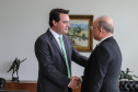 O governador Carlos Massa Ratinho Junior recebe o Embaixador da República da Tunísia no Brasil Mohamed Hedi Soltani e o primeiro Secretário Amine Sayeb, nesta quinta-feira (21) no Palácio Iguaçu. Curitiba, 21/02/2019 - Foto: Geraldo Bubniak/ANPr