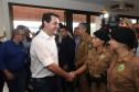 O governador Carlos Massa Ratinho Jr entregou nesta sexta(22) novas viaturas, aparelhos etolométricos e coletes balísticos às unidades da Polícia Militar que pertencem ao 2 Comando Regional - Londrina e região. Londrina,22/02/2019 - Foto: Rodrigo Félix Leal/ANPr
