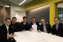 O Governador Carlos Massa Ratinho Junior assinou nesta quarta-feira (27) um termo de cooperação entre o Governo do Paraná, a Universidade de Stanford e o Lemann Center for Entrepreneurship and Educational Innovation in Brazil. -  Foto: Divulgação ANPr