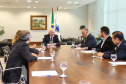 O governador em exercício Darci Piana recebe o presidente da Paraná Turismo, João Jacob Mehl e representantes do G5 nesta quinta-feira (7) no Palácio Iguaçu. Curitiba, 07/03/2019 - Foto: Geraldo Bubniak/ANPr
