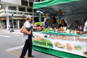 A Copasol Sul, cooperativa de agricultura familiar de Agudos do Sul, na Região Metropolitana de Curitiba, fez sua estreia em vendas diretas de seus produtos ao consumidor durante a Feira das Cooperativas, que acontece todas às sextas-feiras, em Curitiba. Foto:SEAB