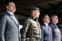 O Exército Brasileiro completa 371 anos em abril. Nesta quarta-feira (17), para celebrar a data, a 5ª Divisão de Exército realizou no Forte Pinheirinho, em Curitiba, uma solenidade militar com apresentação da banda da corporação e desfiles. Também foram entregues Medalhas de Ordem do Mérito Militar e diplomas a 20 civis e militares. O secretário de Estado da Segurança Pública e da Administração Penitenciária, Luiz Felipe Carbonell, participou da solenidade.
Foto Gilson Abreu ANPr
