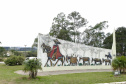 Monumento ao Tropeiro, obra do artista Poty Lazarotto - Lapa. Foto: Arnaldo Alves 