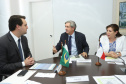 O governador Carlos Massa Ratinho Junior se reuniu na segunda-feira (29), em Brasília, com os embaixadores Nimia Ermelinda da Silva Boschert, do Paraguai, e Fernando Schmidt Ariztía, do Chile, para tratar do projeto do corredor bioceânico entre o Porto de Paranaguá e o Porto de Antofagasta. - BRasília, 29/04/2019 - Foto: Rodrigo Félix Leal/ANPr