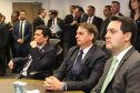 O Centro Integrado de Inteligência de Segurança Pública da Região Sul (CIISP-Sul) iniciou oficialmente as atividades nesta sexta-feira (10). A unidade funciona em Curitiba e a ativação contou com a presença do presidente Jair Bolsonaro, do governador Carlos Massa Ratinho Junior, do ministro da Justiça e Segurança Pública, Sérgio Moro, e de representantes do Rio Grande do Sul e Santa Catarina, além de autoridades federais e estaduais.

Foto: Rodrigo Felix Leal/ANPr