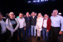 O governador Carlos Massa Ratinho Junior esteve nesta quarta-feira (15) em Campo Mourão e confirmou recursos para obras de infraestrutura urbana e compra de veículos, máquinas e equipamentos para 12 municípios do Noroeste do Paraná. Ele autorizou as licitações e homologações dos projetos da Secretaria de Estado do Desenvolvimento Urbano e Obras Públicas. Os investimentos somam R$ 8 milhões. Foto: Rodrigo Felix Leal/ANPr