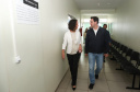 O governador Carlos Massa Ratinho Junior esteve nesta quarta-feira (15) em Campo Mourão e confirmou recursos para obras de infraestrutura urbana e compra de veículos, máquinas e equipamentos para 12 municípios do Noroeste do Paraná. Ele autorizou as licitações e homologações dos projetos da Secretaria de Estado do Desenvolvimento Urbano e Obras Públicas. Os investimentos somam R$ 8 milhões. Foto: Rodrigo Felix Leal/ANPr