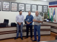 Gerente geral Rafael Malaguido, gerente regional Jacovassi e prefeito Paulo Wilson Mendes. Foto: Divulgação/Sanepar