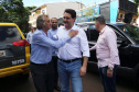 O município de Sarandi, no Noroeste do Paraná, vai implantar galerias pluviais e recapear ruas do Jardim Independência. O investimento é de R$ 3,7 milhões, com recursos do Estado, a fundo perdido. Nesta sexta-feira (17), o governador Carlos Massa Ratinho Júnior esteve em Sarandi e assinou a ordem de serviço para o início das obras. Foto: Gilson Abreu/ANPr