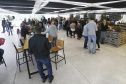 Um plano estratégico para fortalecimento e ampliação da cadeia da vitivinicultura no Paraná será elaborado em 30 dias. A medida foi definida neste sábado (18) em reunião entre o secretário da Agricultura e do Abastecimento, Norberto Ortigara, e produtores do setor. O encontro aconteceu durante o Festival Vinopar do Vinho Paranaense, no salão de eventos do Museu Oscar Niemeyer (MON), em Curitiba.18-05-19.Foto: Arnaldo Alves / ANPr
