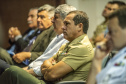 Os Portos do Paraná receberam nesta quinta-feira (23) alunos militares e civis da Escola Superior de Guerra (ESG), do Ministério da Defesa, participantes do Curso de Logística e Mobilização Nacional. Além de assistir a uma palestra sobre as atividades portuárias no Estado, o grupo visitou o cais do Porto de Paranaguá. Foto: Claudio Neves/Appa