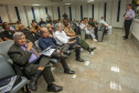 Os Portos do Paraná receberam nesta quinta-feira (23) alunos militares e civis da Escola Superior de Guerra (ESG), do Ministério da Defesa, participantes do Curso de Logística e Mobilização Nacional. Além de assistir a uma palestra sobre as atividades portuárias no Estado, o grupo visitou o cais do Porto de Paranaguá. Foto: Claudio Neves/Appa