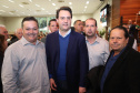 O governador Carlos Massa Ratinho Junior e o presidente da Copel, Daniel Pimentel Slaviero, anunciam nesta sexta-feira (24) os investimentos da Companhia na região Oeste do Paraná para os próximos três anos. Foto: Rodrigo Felix Leal/ANPr