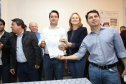 Os municípios de Pitanga, Goioxim, Guarapuava, Roncador, Campina do Simão e Cândido de Abreu, na região central do Paraná, vão investir R$ 2,3 milhões em obras e ações de melhoria em outras áreas. Os recursos são do Governo do Estado e foram confirmados pelo governador Carlos Massa Ratinho Junior nesta sexta-feira (7), em encontro com prefeitos na Associação dos Municípios do Centro do Paraná (AMOCENTRO), em Pitanga.  Foto: José Fernando Ogura/ANPr
