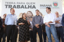 Governador Carlos Massa Ratinho Junior, durante solenidade realizada no município de Quitandinha, na Região Metropolitana de Curitiba, entregou títulos de regularização fundiária para 59 pequenos produtores rurais e confirmou recursos para a prefeitura adquirir equipamento rodoviário e veículo para uso na administração - Quitandinha, 13/06/2019 - Foto: José Fernando Ogura/ANPr