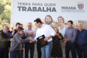 Governador Carlos Massa Ratinho Junior, durante solenidade realizada no município de Quitandinha, na Região Metropolitana de Curitiba, entregou títulos de regularização fundiária para 59 pequenos produtores rurais e confirmou recursos para a prefeitura adquirir equipamento rodoviário e veículo para uso na administração - Quitandinha, 13/06/2019 - Foto: José Fernando Ogura/ANPr