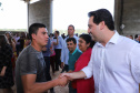Governador Carlos Massa Ratinho Junior, durante solenidade realizada no município de Quitandinha, na Região Metropolitana de Curitiba, entregou títulos de regularização fundiária para 59 pequenos produtores rurais e confirmou recursos para a prefeitura adquirir equipamento rodoviário e veículo para uso na administração - Quitandinha, 13/06/2019 - Foto: Rodrigo Félix Leal/ANPr