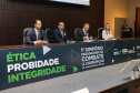 Painel 1: Instrumento Do Compliance Na Administração Pública com AndreaStrapasson,  Marcos Turbay, Phillip Gil França  e Rodrigo Pironti  durante I Simpósio de Combate à Corrupção na Administração Pública na Sede da OAB em Curitiba.  Curitiba, 14/06/2019 -  Foto: Geraldo Bubniak/ANPr