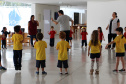 O Museu Oscar Niemeyer preparou para esta primeira quarta-feira de julho (03) uma programação especial aos visitantes. Haverá oficina livre de desenho com carvão, liderada pela equipe do Educativo.  -  Curitiba, 02/06/2019