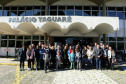 O Porto de Paranaguá retomou a recepção de grupos para palestra e visitação ao cais nos fins de semana. Os alunos do Colégio Estadual Júlio Mesquita, de Curitiba, foram os primeiros a participar das atividades neste sábado (6). Os 42 estudantes do curso técnico em Logística conheceram mais sobre a atividade portuária e aproveitaram o dia na cidade.  -  Paranaguá, 06/07/2019  -  Foto: Divulgação Portos do Paraná