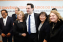 

A Copel renovou a parceria que mantém há 30 anos com a Associação das Emissoras de Radiodifusão do Paraná (Aerp) para a veiculação de mensagens de utilidade pública sobre fornecimento, geração e transmissão de energia. O convênio foi assinado nesta terça-feira (30), no Palácio Iguaçu, pelo governador Carlos Massa Ratinho Junior, o presidente da Copel, Daniel Pimentel Slaviero; o presidente da Aerp, Alexandre Barros, e o secretário da Comunicação Social e da Cultura, Hudson José.