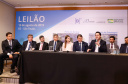O Paraná é o primeiro Estado do Brasil a receber autonomia para administrar contratos de exploração de áreas dos portos organizados. O convênio de delegação de competência foi formalizado nesta terça-feira (13), na Bolsa de Valores de São Paulo (Bovespa), pelo ministro da Infraestrutura, Tarcísio de Freitas, e pelo governador Carlos Massa Ratinho Junior.