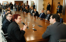 O Paraná é o primeiro Estado do Brasil a fechar um convênio com a Microsoft com o objetivo de fomentar a educação, qualificação, inovação e empreendedorismo. O protocolo de intenção foi assinado pelo governador Carlos Massa Ratinho Junior e a presidente da Microsoft Brasil, Tânia Cosentino, nesta quarta-feira (14), em solenidade no Palácio Iguaçu.