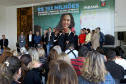 O governador Carlos Massa Ratinho Junior assinou, nesta sexta-feira (30), autorização para avanços de carreira de servidores estaduais. Foram autorizadas promoções e progressões para servidores da Educação e do Ensino Superior. 