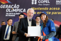 O governador Carlos Massa Ratinho Junior lançou nesta segunda-feira (2), em cerimônia no Palácio Iguaçu, o programa Geração Olímpica, que só neste ano garantirá 1.252 bolsas esportivas nas modalidades olímpicas e paralímpicas para jovens promessas, atletas de renome mundial e técnicos. A Companhia Paranaense de Energia (Copel), patrocinadora da iniciativa, investe R$ 4,75 milhões. É o maior programa de bolsa-atleta do País, em nível estadual.