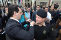 O Governador Carlos Massa Ratinho Junior autoriza nesta quarta-feira (04) a realização de concurso público e contratação de profissionais para a Polícia Militar, Polícia Civil e Departamento Penitenciário (Depen). Participaram do evento: os secretários, de Segurança, cel. Romulo Marinho Soares; da Casa Civil, Guto Silva; comandante geral da PMPR, cel. Péricles de Matos; delegado geral da Polícia Civil do Paraná, Silvio Jacob Rockembach; Curitiba, 04-09-19.Foto: Arnaldo Alves / AEN