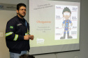 O Programa Porto Escola, organizado pela empresa pública Portos do Paraná, teve nesta quarta-feira (04) sua primeira atividade de 2019 em Antonina. Um grupo de 21 alunos da 5ª série da escola municipal Professor Aracy Pinheiro Lima conheceu como funcionam as atividades portuárias, o cuidado necessário com o meio ambiente e noções de segurança. Este é o quinto ano do projeto, que tem como meta atender 2,5 mil crianças até dezembro. Foto: Divulgação/Portos do Paraná
