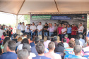 O governador Carlos Massa Ratinho Junior inaugura nesta quinta-feira (12), o Meu Campinho de Santa Cruz de Monte Castelo, no Noroeste do Paraná. Programa da Secretaria de Estado do Desenvolvimento Urbano e Obras Públicas, o Meu Campinho grama sintética, iluminação e segurança para a prática esportiva e de recreação de crianças e adolescentes, em horários em que não estão na escola. Santa Cruz do Monte Castelo, 12/09/2019 - Foto: Geraldo Bubniak/AEN