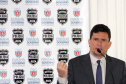 Paraná participa de programa para fortalecer a polícia judiciária.

O vice-governador Darci Piana participou da abertura, junto com o ministro da Justiça, Sérgio Moro, e o secretário da Segurança Pública, Romulo Marinho Soares. O evento terá duração de uma semana e as discussões são direcionadas aos delegados da Polícia Civil do Paraná, a fim de dividir e difundir experiências e boas práticas no combate ao crime organizado, corrupção e lavagem de dinheiro.Foto: Divulgação/SESP