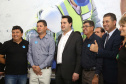O governador Carlos Massa Ratinho Junior confirmou nesta quarta-feira (18) investimentos do Estado em pacote de obras da área da Segurança Pública. Serão construídas cadeias públicas em Foz do Iguaçu, Londrina, Ponta Grossa e Guaíra e delegacias em Araucária, Almirante Tamandaré e Colombo. A solenidade foi no Palácio Iguaçu, com a presença do secretário da Segurança Pública, Romulo Marinho Soares. Curitiba,18/09/2019 Foto:Jaelson Lucas / AEN
