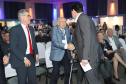 O governador Carlos Massa Ratinho Junior participa da abertura do 25º Congresso de Radiodifusão. Participaram da solenidade: secretários:  vice-prefeito de Curitiba, Eduardo Pimentel; de Comunicação e Cultura, Hudson José; de Infraestrutura e Logística, Sandro Alex; presidente da Copel, Daniel Slaviero; presidente da Associação das Emissoras de Radiodifusão do Paraná - AERP, Alexandre Barros; entre outros.Curitiba, 18-09-19.Foto: Arnaldo Alves / AEN.