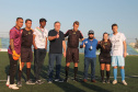 Depois de dois dias de disputas, a seleção da Colômbia sagrou-se a campeã da etapa paranaense da Copa dos Refugiados e Migrantes 2019. Na final, realizada neste domingo (29), no estádio do Pinhão, de São José dos Pinhais, os colombianos venceram o time da Argentina nos pênaltis, após empate por 1 a 1, e representarão o Paraná e seu país de origem na etapa final no Maracanã (Rio de Janeiro), com os vencedores de cada estado. Foto: Divulgação/SEJUF