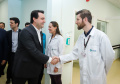 O Hospital de Reabilitação Ana Carolina Moura Xavier (CHR), de Curitiba, recebe dez novos leitos de Unidade de Terapia Intensiva (UTI). O espaço estava fechado há dez anos e foi inaugurado pelo governador Carlos Massa Ratinho Junior nesta terça-feira (1°). O investimento da Secretaria da Saúde na abertura da UTI é de R$ 1,5 milhão.