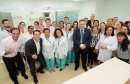 O Hospital de Reabilitação Ana Carolina Moura Xavier (CHR), de Curitiba, recebe dez novos leitos de Unidade de Terapia Intensiva (UTI). O espaço estava fechado há dez anos e foi inaugurado pelo governador Carlos Massa Ratinho Junior nesta terça-feira (1°). O investimento da Secretaria da Saúde na abertura da UTI é de R$ 1,5 milhão.
