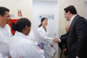 O Hospital de Reabilitação Ana Carolina Moura Xavier (CHR), de Curitiba, recebe dez novos leitos de Unidade de Terapia Intensiva (UTI). O espaço estava fechado há dez anos e foi inaugurado pelo governador Carlos Massa Ratinho Junior nesta terça-feira (1°). O investimento da Secretaria da Saúde na abertura da UTI é de R$ 1,5 milhão.