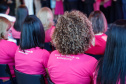 O Paraná deu início à mobilização do Outubro Rosa. Neste ano, as ações de prevenção e promoção do cuidado integral da saúde das mulheres serão levadas a 43 municípios. Elas fazem parte da campanha Paraná Rosa, lançada nesta terça-feira (1º), no Palácio Iguaçu, pelo governador Carlos Massa Ratinho Junior e pela primeira-dama Luciana Saito Massa.