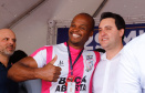 Londrina e outros sete municípios do Norte do Paraná terão R$ 29,8 milhões para fazer investimentos em escolas, ruas, centro cultural e compra de equipamentos. O governador Carlos Massa Ratinho Junior esteve nesta quinta-feira (03) em Londrina, onde recebeu os prefeitos e autorizou as licitações e homologações dos projetos.