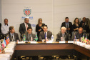 O governador Carlos Massa Ratinho Junior e o ministro da Justiça Sergio Moro, participaram da Encontro do Conselho Nacional de Secretários de Estado da Justiça, Cidadania, Direitos Humanos e Administração Penitenciária. Participaram: os secretários: de Segurança Pública, cel. Romulo Marinho Soares; entre outros.Curitiba, 04-10-19.Foto: Arnaldo Alves / AEN.