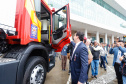 O Corpo de Bombeiros do Paraná recebeu nesta segunda-feira (7) duas novas plataformas skylift, utilizadas no combate a incêndios em grandes alturas. A entrega dos novos equipamentos foi feita pelo governador Carlos Massa Ratinho Junior, como parte das comemorações pelos 107 anos da Corporação.