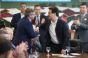 O governador Carlos Massa Ratinho Junior confirmou nesta quarta-feira (9) mais 1.494 novas casas populares para moradores de 33 municípios paranaenses. São imóveis financiados, casas repassadas gratuitamente a famílias de baixa renda e condomínios para pessoas idosas. O investimento é de R$ 118 milhões, com recursos do Tesouro Estadual, por meio do programa Habita Paraná, e de financiamento do Banco Interamericano de Desenvolvimento (BID).Foto: José Fernando Ogura/AEN