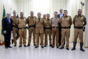 O Batalhão de Polícia Rodoviária (BPRv) recebeu nesta quarta-feira (09), na sede do Departamento de Estradas e Rodagens (DER-PR), em Curitiba, o novo comandante da unidade. O coronel Erich Wagner Osternack passou a função ao tenente-coronel Olavo Vianei Francischett Nunes, que desde 2012 chefiava a Central de Operações Policiais Militares (Copom).