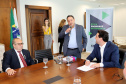 O governador Carlos Massa Ratinho Junior, sanciona a lei que cria o Fundo Estadual de Combate a Corrupção. Participaram: controlador geral do Estado, Raul Siqueira; secretário chefe da Casa Civil, Guto Silva; líder do Governo na Assembleia Legislativa, deputado Hussein Bakri; representante da Transparência Internacional, Bruno Brandão; entre outros.Curitiba, 30-10-19.Foto: Arnaldo Alves / AEN.