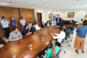 O governador Carlos Massa Ratinho Junior, sanciona a lei que cria o Fundo Estadual de Combate a Corrupção. Participaram: controlador geral do Estado, Raul Siqueira; secretário chefe da Casa Civil, Guto Silva; líder do Governo na Assembleia Legislativa, deputado Hussein Bakri; representante da Transparência Internacional, Bruno Brandão; entre outros.Curitiba, 30-10-19.Foto: Arnaldo Alves / AEN.