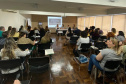 Agentes que atuam nas Unidades de Socioeducação participam nesta quarta e quinta-feira (06 e 07) de um curso na Escola de Magistratura do Paraná, em Curitiba. O objetivo é a especializar esses profissionais para o trabalho com as famílias dos adolescentes em cumprimento de medida socioeducativa de internação provisória, internação e semiliberdade.Foto:Divulgação/ SEJUF